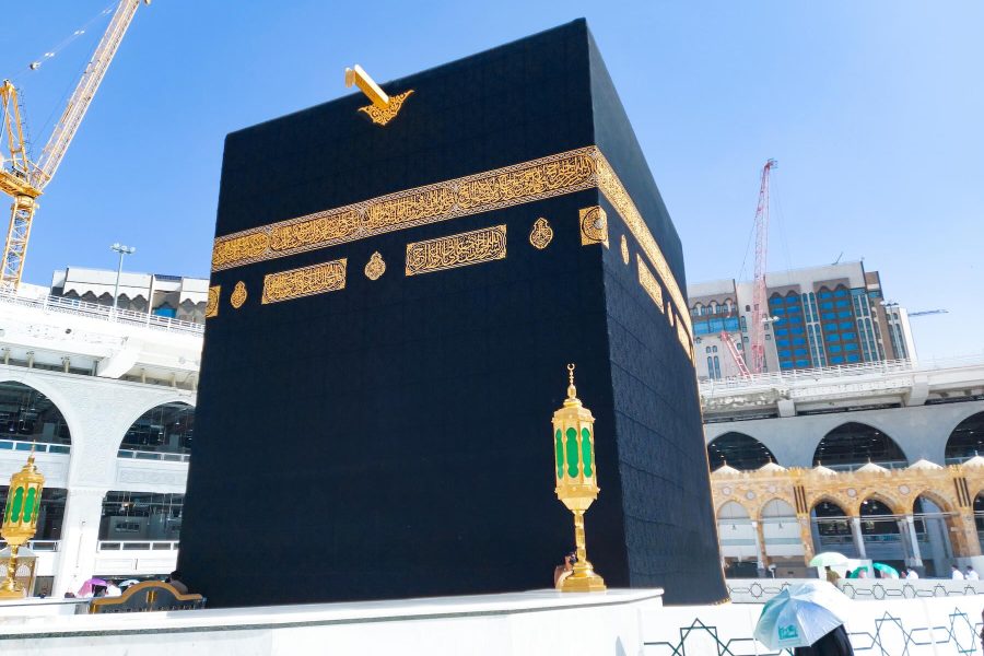 pilgrims-in-kaaba-in-macca-al-haram-umrah-social-2025-03-23-18-46-39-utc.jpeg
